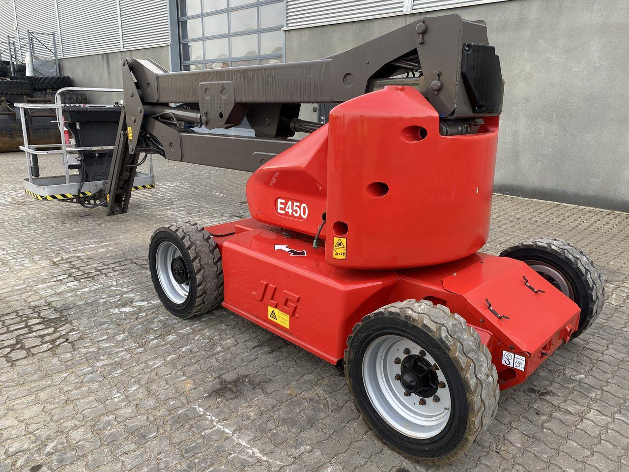 JLG E450AJ - مرفاع مفصلي: صورة 2 JLG E450AJ - مرفاع مفصلي: صورة 2