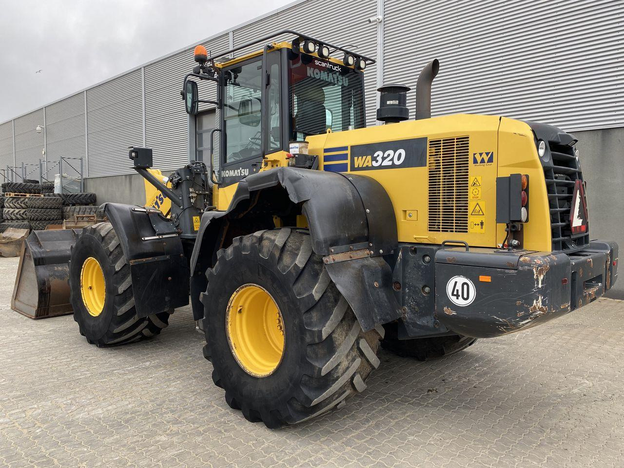 Komatsu WA320-7 - اللودر بعجل: صورة 2 Komatsu WA320-7 - اللودر بعجل: صورة 2
