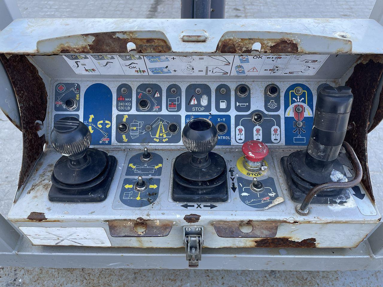 Manitou 280TJ - مرفاع تلسكوبي: صورة 3 Manitou 280TJ - مرفاع تلسكوبي: صورة 3