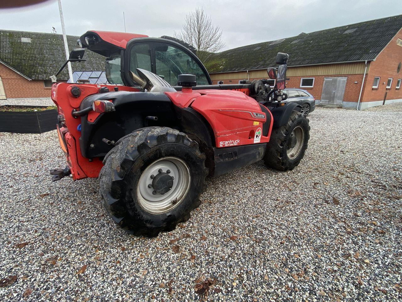 Manitou MLT737-130PS+ Elite ST5 - آلة رفع ونقل تلسكوبية: صورة 2 Manitou MLT737-130PS+ Elite ST5 - آلة رفع ونقل تلسكوبية: صورة 2