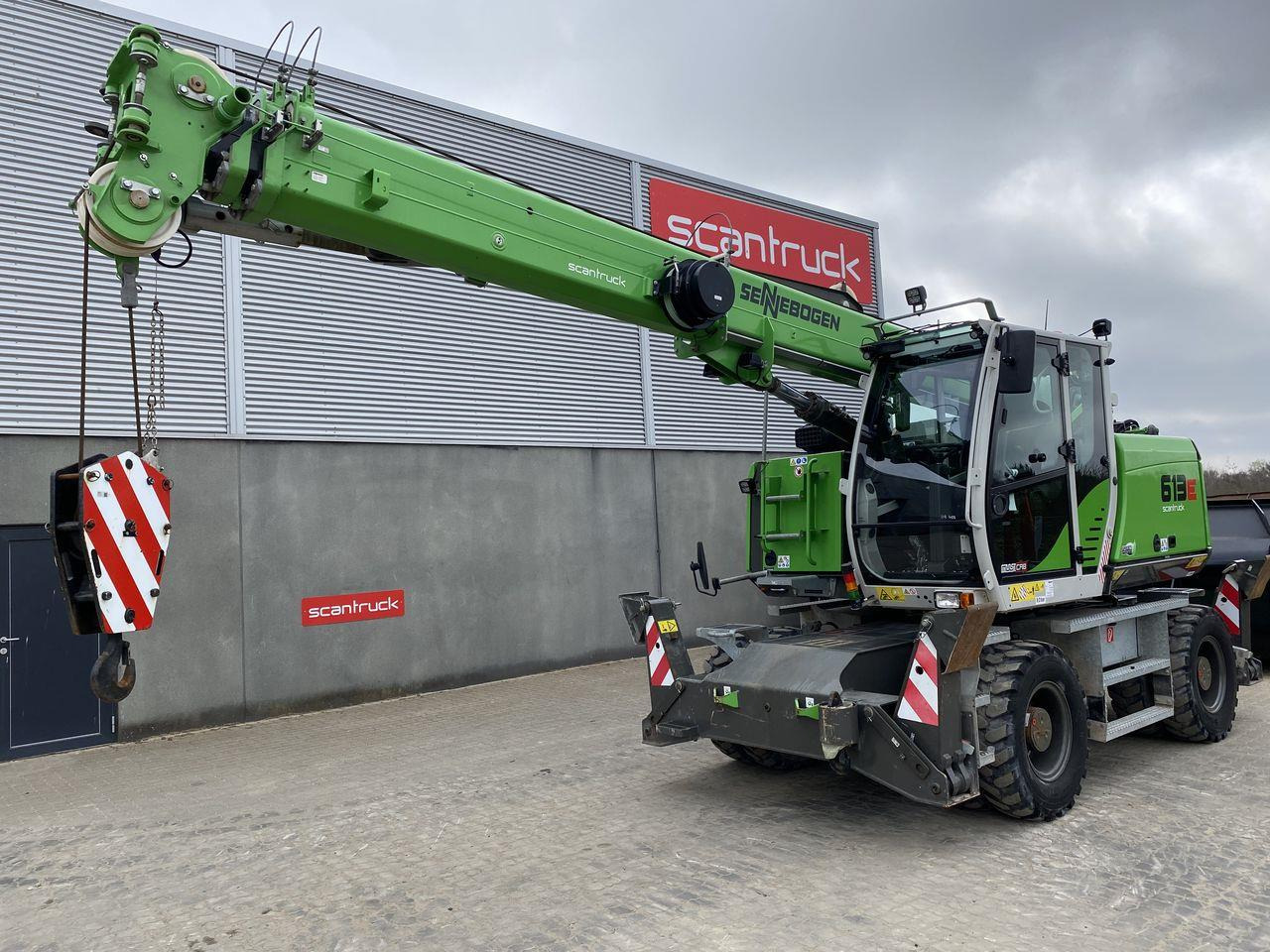 SENNEBOGEN 613E-M - آلة التعامل مع النفايات: صورة 1 SENNEBOGEN 613E-M - آلة التعامل مع النفايات: صورة 1