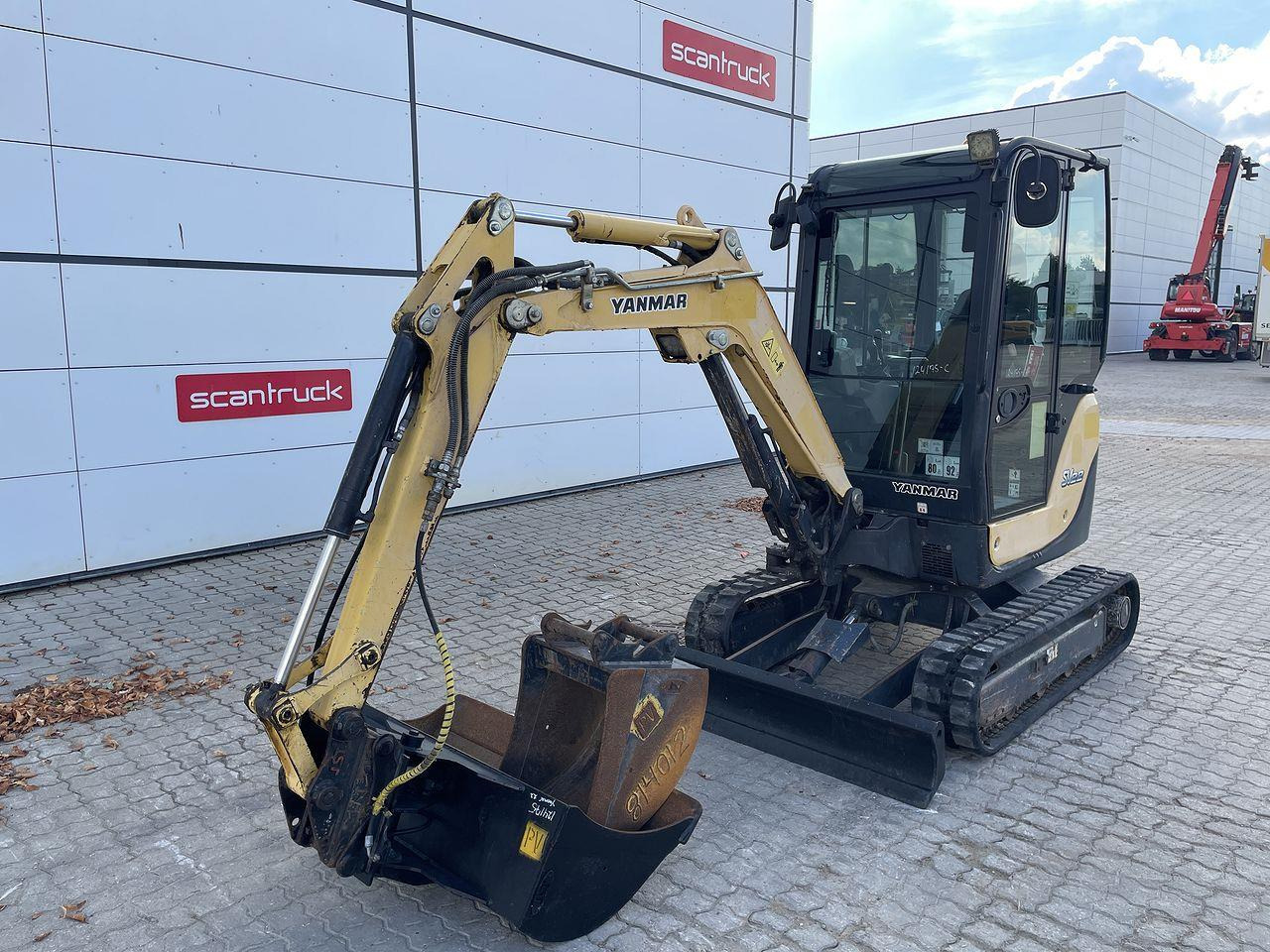 Yanmar SV22 - حفار صغير: صورة 1 Yanmar SV22 - حفار صغير: صورة 1