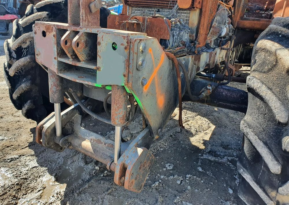 Claas Ares Renault 556 wał blok silnik głowica most zwolnica skrzynia - صندوق التروس - آلات زراعية: صورة 3 Claas Ares Renault 556 wał blok silnik głowica most zwolnica skrzynia - صندوق التروس - آلات زراعية: صورة 3