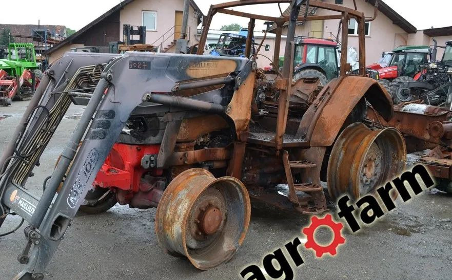 McCormick MC 115 110 skrzynia most silnik piasta zwolnica obudowa - صندوق التروس - آلات زراعية: صورة 1 McCormick MC 115 110 skrzynia most silnik piasta zwolnica obudowa - صندوق التروس - آلات زراعية: صورة 1