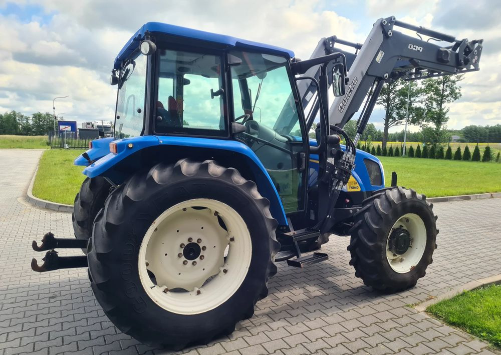 New Holland T5040 - جرار: صورة 4 New Holland T5040 - جرار: صورة 4