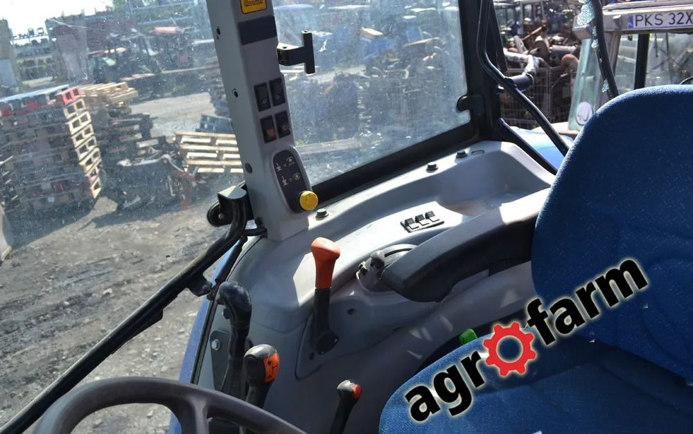 New Holland T5050 silnik most obudowa skrzynia piasta blok zawór - قطع الغيار - آلات زراعية: صورة 5 New Holland T5050 silnik most obudowa skrzynia piasta blok zawór - قطع الغيار - آلات زراعية: صورة 5