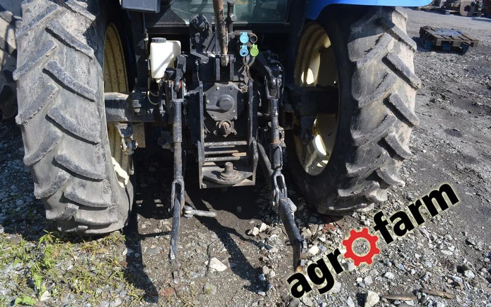 New Holland T5050 skrzynia silnik most obudowa piasta blok zawór - صندوق التروس - آلات زراعية: صورة 2 New Holland T5050 skrzynia silnik most obudowa piasta blok zawór - صندوق التروس - آلات زراعية: صورة 2