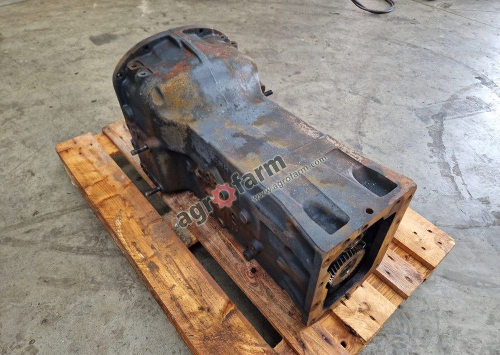 SKRZYNIA BIEGÓW NEW HOLLAND T5050 - صندوق التروس: صورة 4 SKRZYNIA BIEGÓW NEW HOLLAND T5050 - صندوق التروس: صورة 4