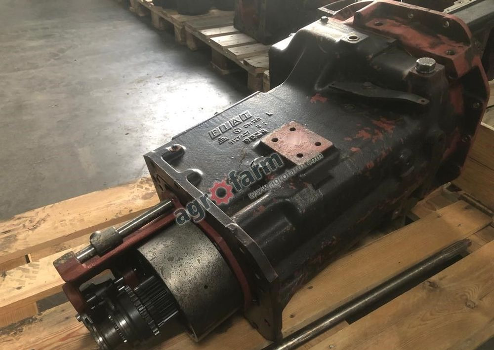 Skrzynia biegów Fiat 100-90 DT 5127407 - صندوق التروس: صورة 1 Skrzynia biegów Fiat 100-90 DT 5127407 - صندوق التروس: صورة 1