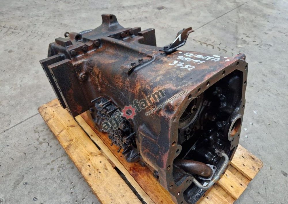 Skrzynia biegów Kubota M7-171 ZF CVT - صندوق التروس: صورة 3 Skrzynia biegów Kubota M7-171 ZF CVT - صندوق التروس: صورة 3