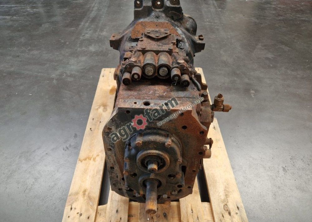 Skrzynia biegów New Holland T6.175 44980087 - صندوق التروس: صورة 4 Skrzynia biegów New Holland T6.175 44980087 - صندوق التروس: صورة 4