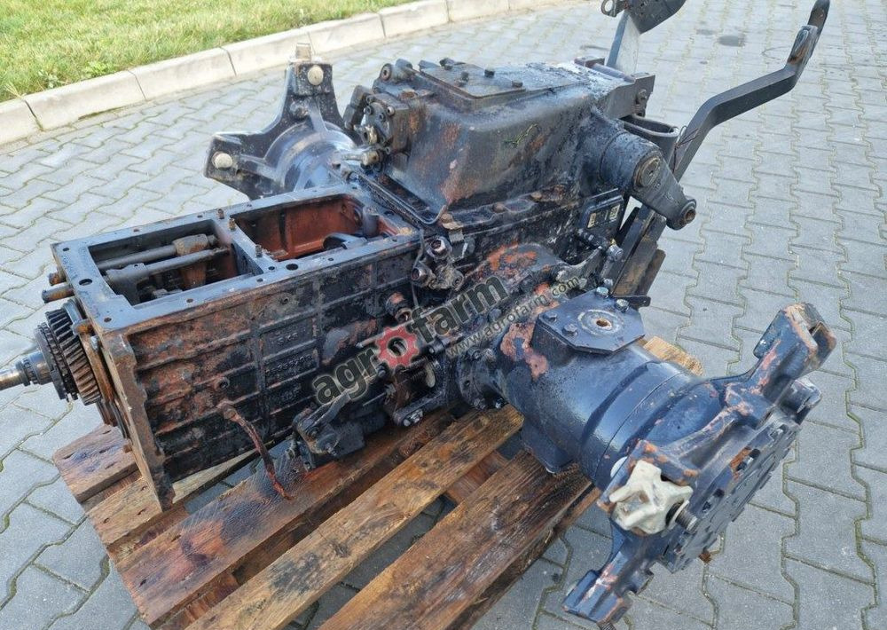 Skrzynia biegów, most tylny Landini Rex 80 F - صندوق التروس: صورة 1 Skrzynia biegów, most tylny Landini Rex 80 F - صندوق التروس: صورة 1