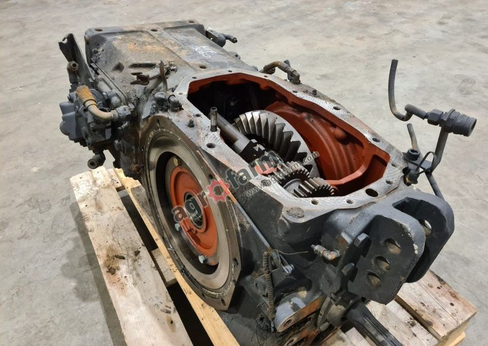 Tylny most Massey Ferguson 3080 3582429M1 - صندوق التروس: صورة 1 Tylny most Massey Ferguson 3080 3582429M1 - صندوق التروس: صورة 1