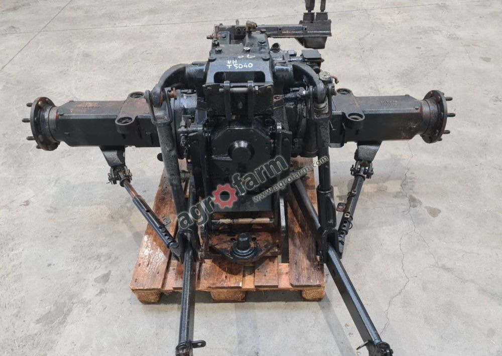 Tylny most New Holland T5040 87700831 - صندوق التروس: صورة 3 Tylny most New Holland T5040 87700831 - صندوق التروس: صورة 3