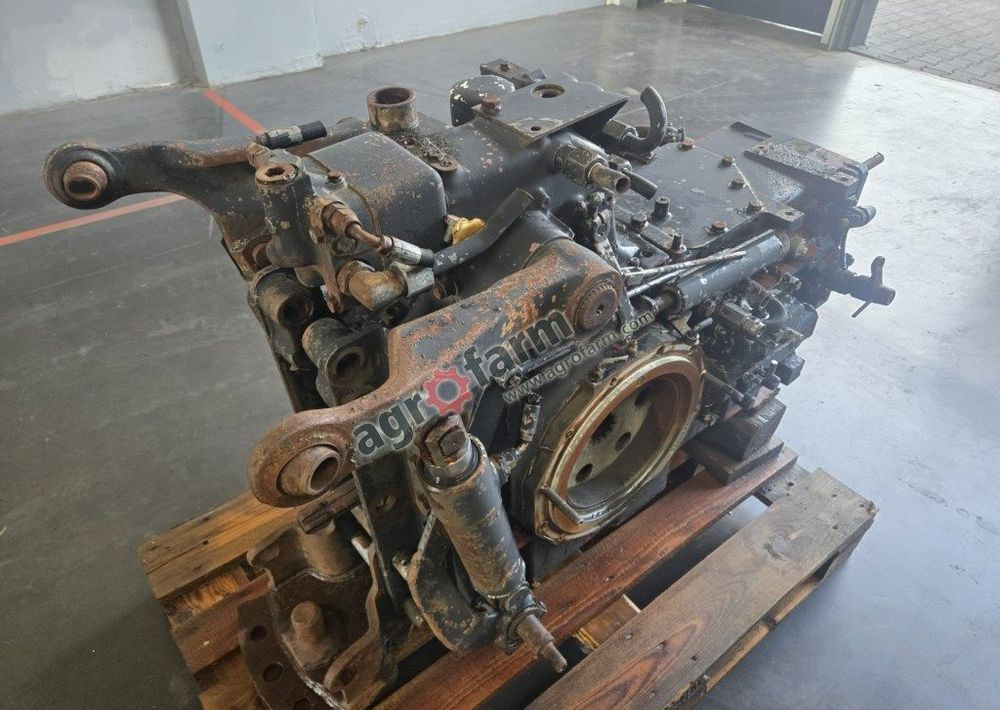 Tylny most Same Explorer 70 T - صندوق التروس: صورة 2 Tylny most Same Explorer 70 T - صندوق التروس: صورة 2