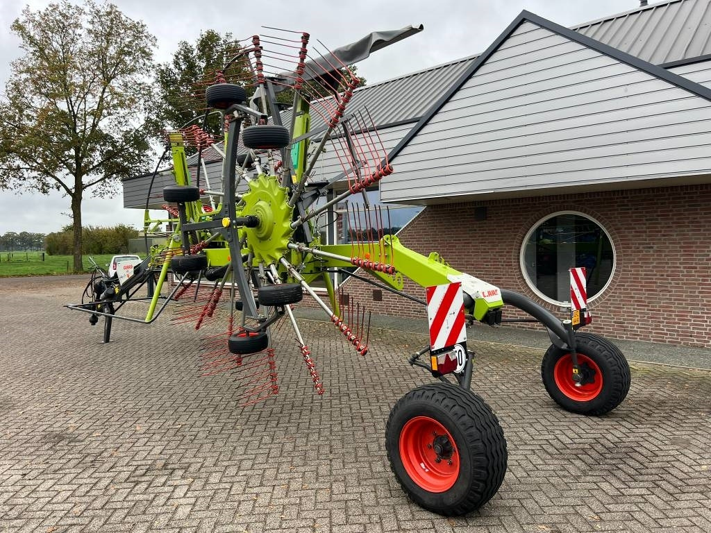 Claas Liner 1900 - نشارة الدريس/ شوكة جرف: صورة 3 Claas Liner 1900 - نشارة الدريس/ شوكة جرف: صورة 3