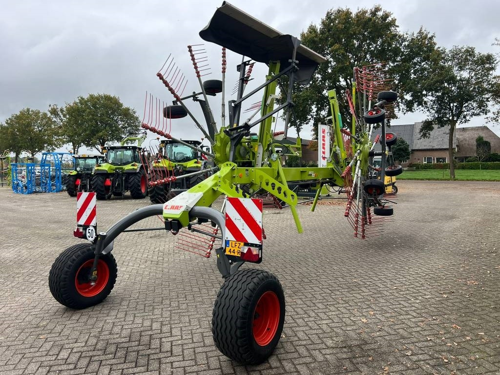 Claas Liner 1900 - نشارة الدريس/ شوكة جرف: صورة 4 Claas Liner 1900 - نشارة الدريس/ شوكة جرف: صورة 4