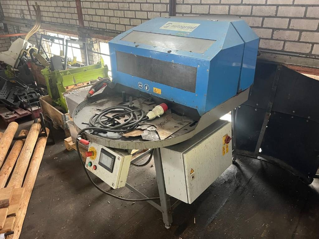 Duport Autogrind AG100 mes slijpmachine - معدات صناعية: صورة 1 Duport Autogrind AG100 mes slijpmachine - معدات صناعية: صورة 1