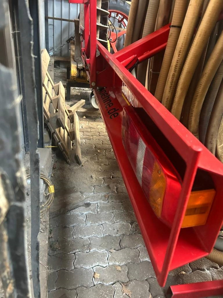 Schuitemaker Exacta 870 bemester - ناثرة السماد الحيواني: صورة 4 Schuitemaker Exacta 870 bemester - ناثرة السماد الحيواني: صورة 4