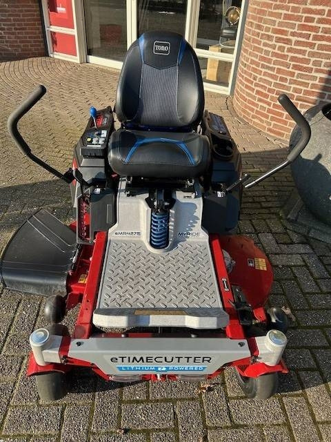 Toro eMR 4275 - جزازة عشب الحدائق: صورة 1 Toro eMR 4275 - جزازة عشب الحدائق: صورة 1