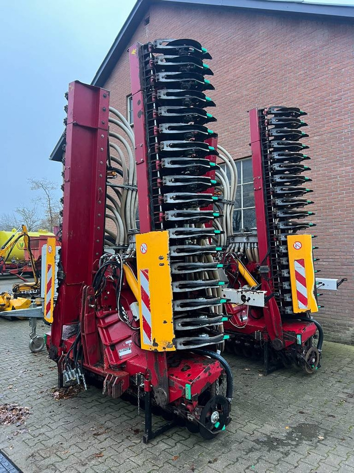 Vredo ZB3-9152 - ناثرة السماد الحيواني: صورة 1 Vredo ZB3-9152 - ناثرة السماد الحيواني: صورة 1