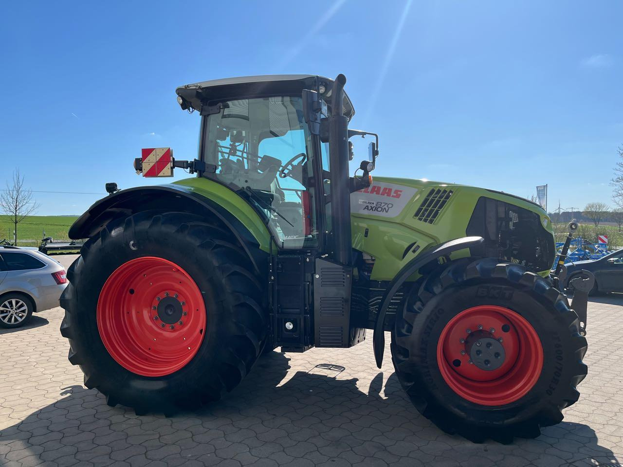 CLAAS Axion 870 C-Matic - جرار: صورة 3 CLAAS Axion 870 C-Matic - جرار: صورة 3