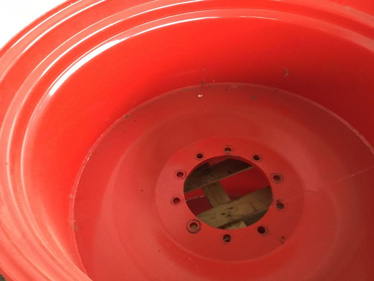 Felgen 23x42, Spur 2050mm , Fendt 900 - الجنوط: صورة 2 Felgen 23x42, Spur 2050mm , Fendt 900 - الجنوط: صورة 2