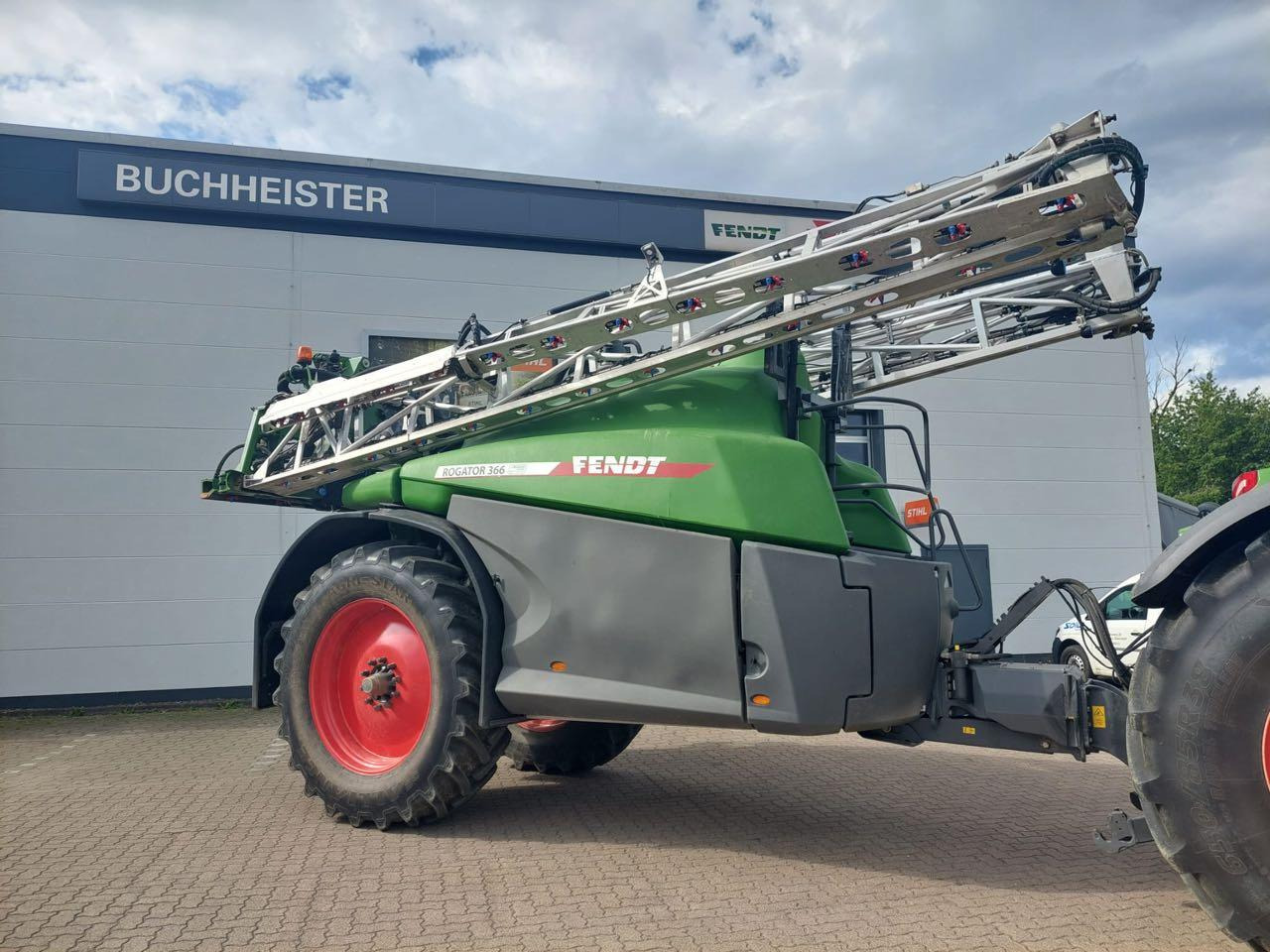 Fendt Rogator 366 - رشاش مسحوب: صورة 2 Fendt Rogator 366 - رشاش مسحوب: صورة 2