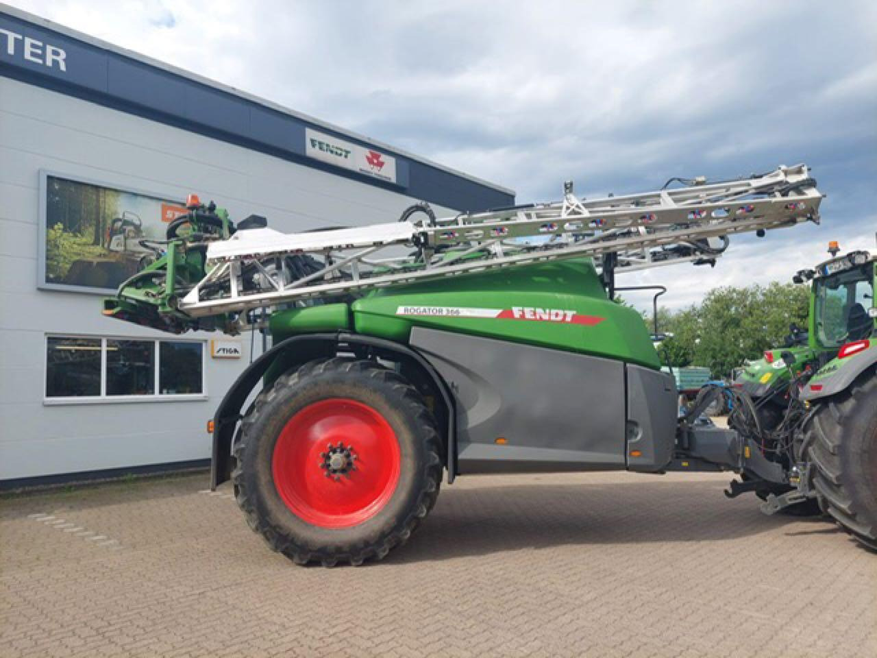 Fendt Rogator 366 - رشاش مسحوب: صورة 3 Fendt Rogator 366 - رشاش مسحوب: صورة 3