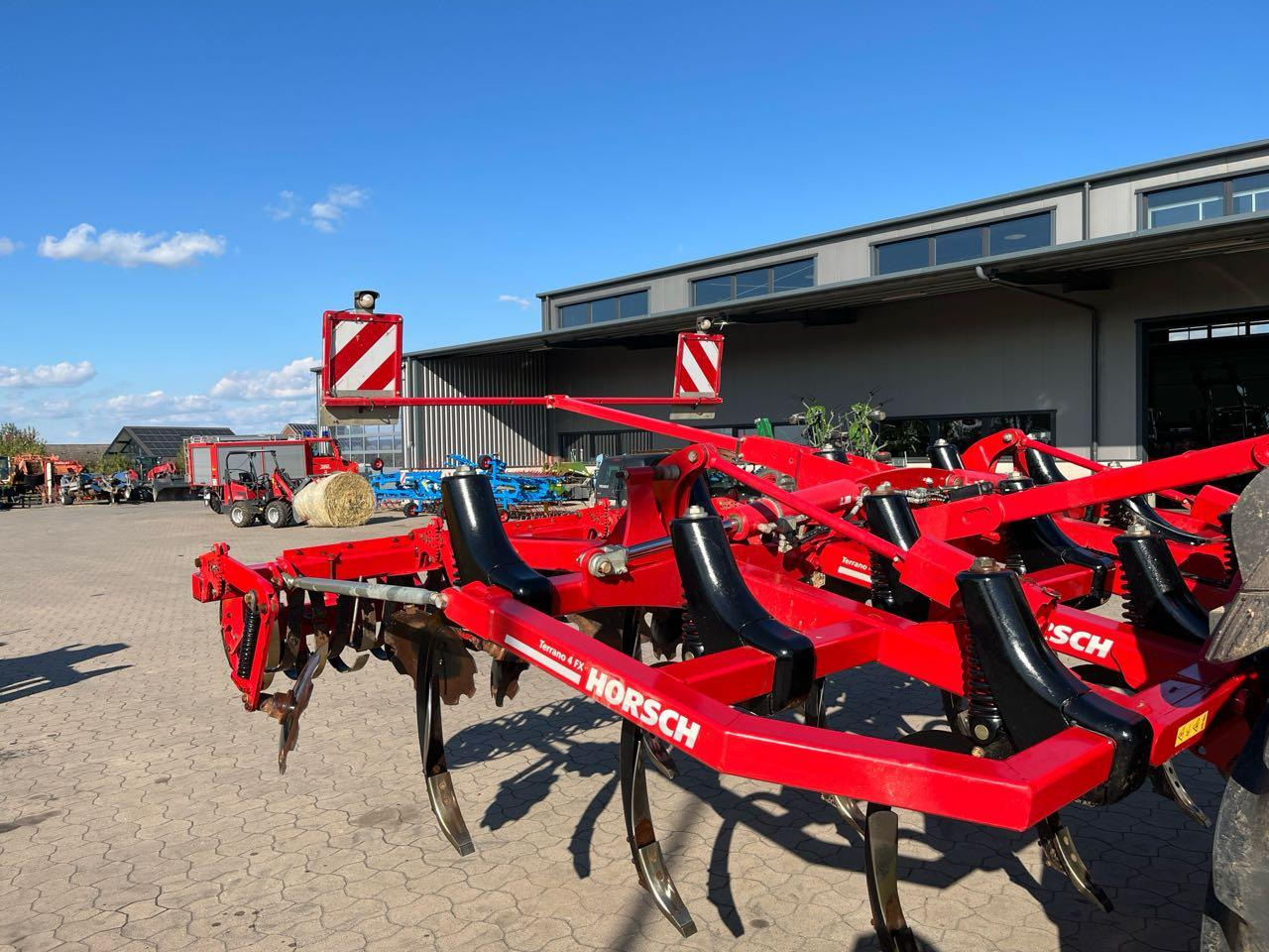 Horsch Terrano 4FX - آلة حراثة: صورة 3 Horsch Terrano 4FX - آلة حراثة: صورة 3
