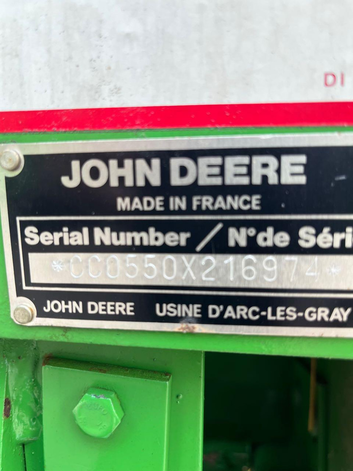 John Deere 550 - آلة بالات دائرية: صورة 5 John Deere 550 - آلة بالات دائرية: صورة 5