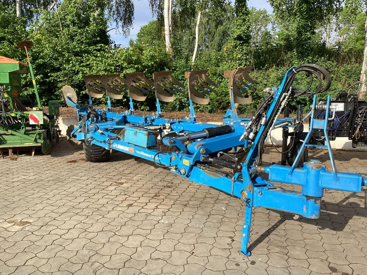 Lemken Diamant 11 V 5+1 L100 - محراث: صورة 1 Lemken Diamant 11 V 5+1 L100 - محراث: صورة 1