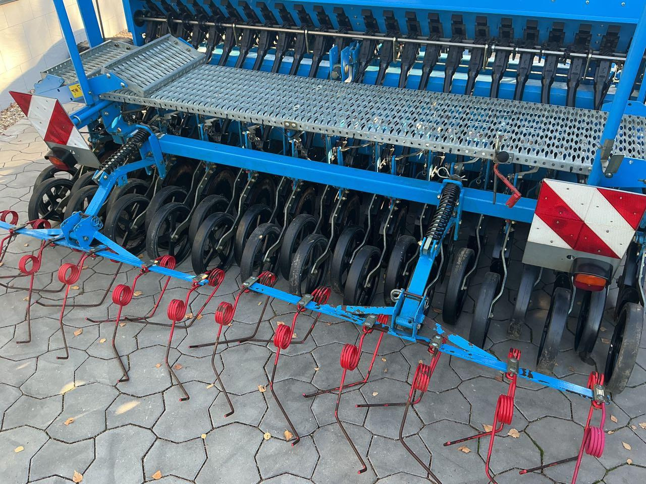 Lemken Saphir 7/300 DS - آلة بذر الحصاد: صورة 4 Lemken Saphir 7/300 DS - آلة بذر الحصاد: صورة 4