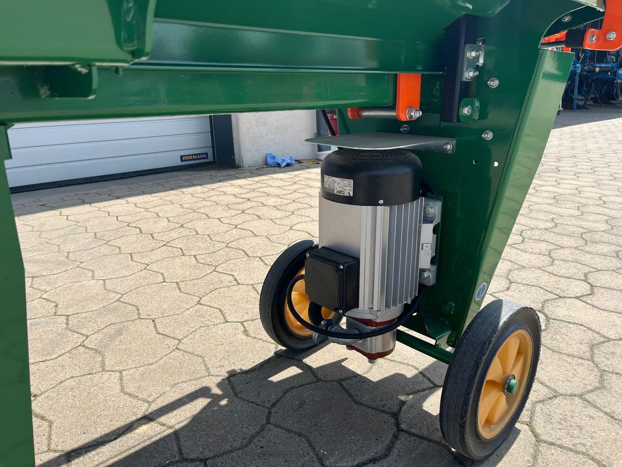 Posch Oscar E5, 5-400V-R-540N-L Turbo - آلة تقطيع الخشب: صورة 4 Posch Oscar E5, 5-400V-R-540N-L Turbo - آلة تقطيع الخشب: صورة 4