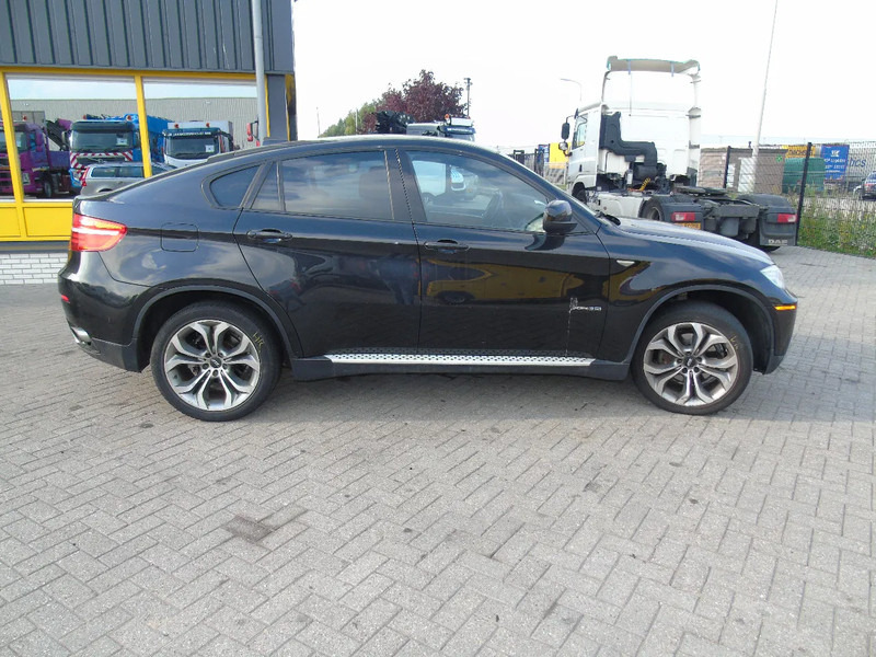 BMW X6 335 i + luxe edition + automatic - سيارة دفع رباعي: صورة 3 BMW X6 335 i + luxe edition + automatic - سيارة دفع رباعي: صورة 3