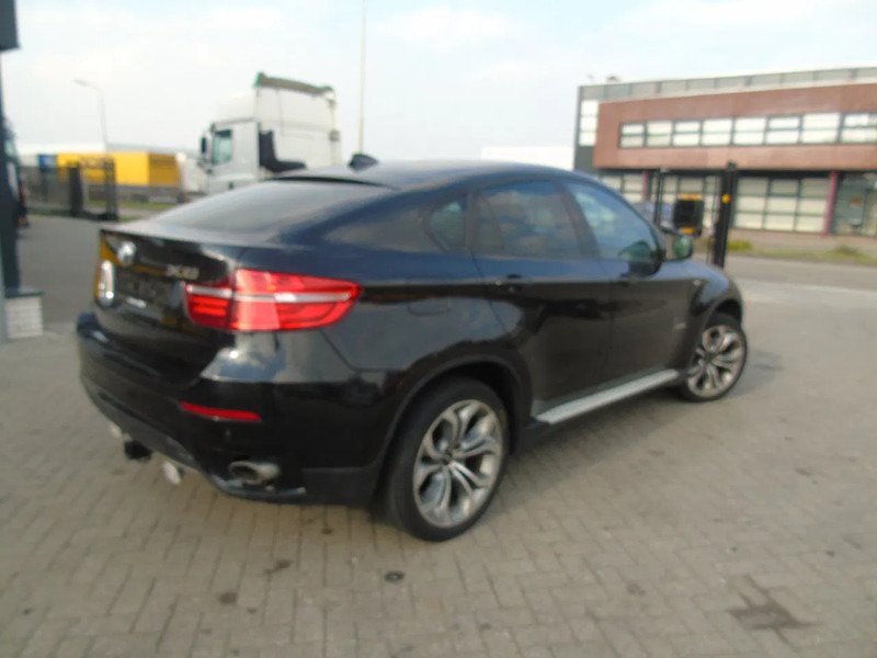 BMW X6 335 i + luxe edition + automatic - سيارة دفع رباعي: صورة 5 BMW X6 335 i + luxe edition + automatic - سيارة دفع رباعي: صورة 5