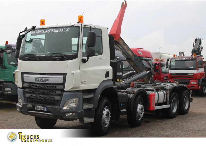 DAF CF 510 + 8X4 + HOOK 26TON + PERFCET CONDITION + 2X IN STOCK - شاحنة برافعة خطافية: صورة 1 DAF CF 510 + 8X4 + HOOK 26TON + PERFCET CONDITION + 2X IN STOCK - شاحنة برافعة خطافية: صورة 1