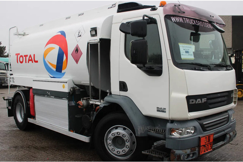 DAF LF 55.280 + 13.000L + 3 compartiment - شاحنة صهريج: صورة 5 DAF LF 55.280 + 13.000L + 3 compartiment - شاحنة صهريج: صورة 5