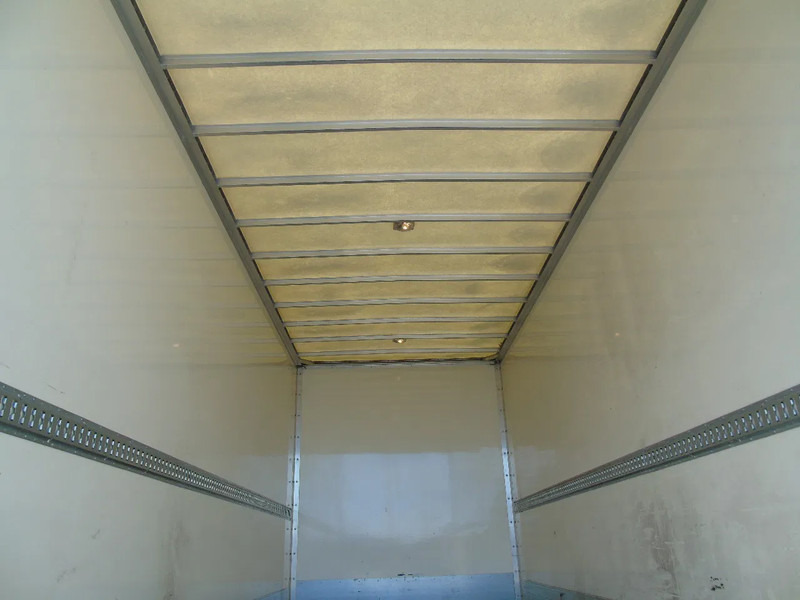 شاحنة صندوقية DAF XF 105 .460 + MANUAL + EURO 5: صورة 17