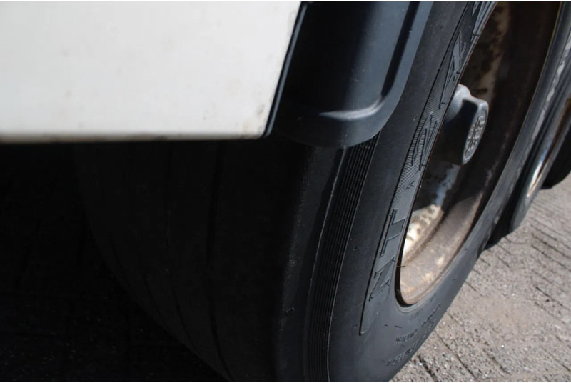 نصف مقطورة بصندوق مغلق Groenewegen 3x BPW +3 TONS lift: صورة 13