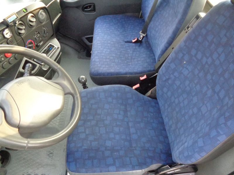 Iveco Daily reserved !!! 40C17 + Manual - شاحنة توصيل مفتوحة: صورة 5 Iveco Daily reserved !!! 40C17 + Manual - شاحنة توصيل مفتوحة: صورة 5