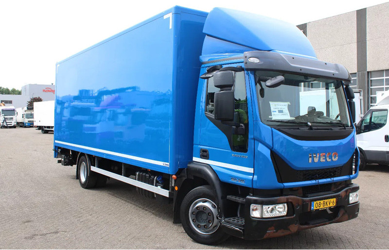 Iveco Eurocargo 120E18 + LIFT + EURO 6 + 10 PIECES IN STOCK - شاحنة صندوقية: صورة 2 Iveco Eurocargo 120E18 + LIFT + EURO 6 + 10 PIECES IN STOCK - شاحنة صندوقية: صورة 2
