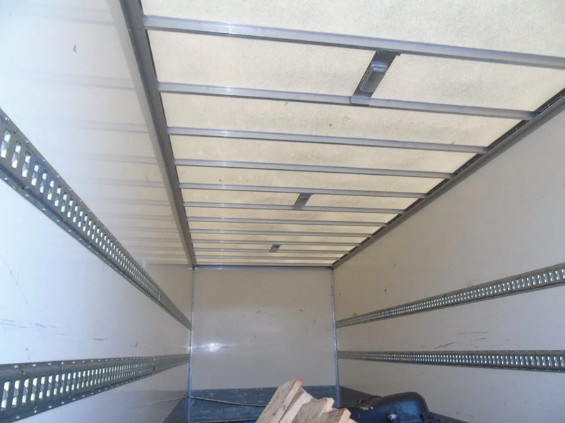 Iveco Eurocargo 120E19 + euro 6 + lift + BROKEN ENGINE - شاحنة صندوقية: صورة 3 Iveco Eurocargo 120E19 + euro 6 + lift + BROKEN ENGINE - شاحنة صندوقية: صورة 3