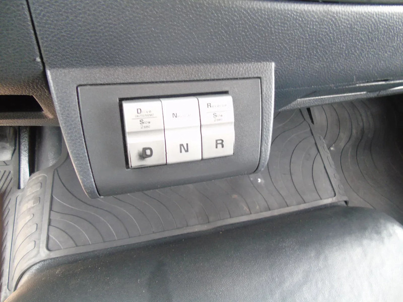 شاحنة صندوقية Iveco Eurocargo 120E21 + EURO 6: صورة 12