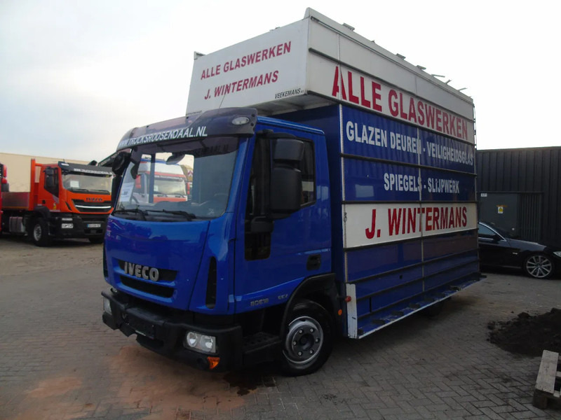 Iveco Eurocargo 80E180 + manual - شاحنة صندوقية: صورة 2 Iveco Eurocargo 80E180 + manual - شاحنة صندوقية: صورة 2