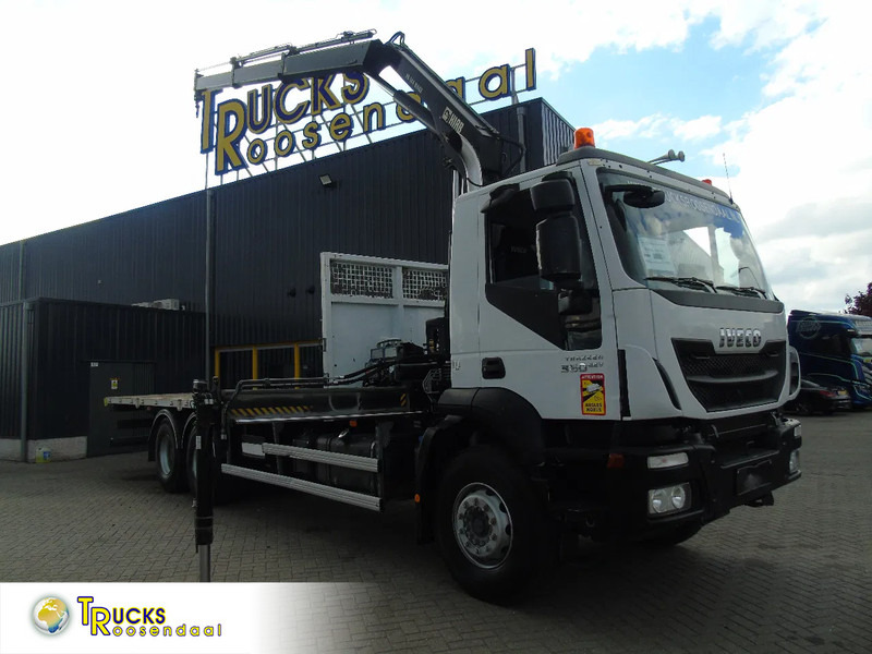 Iveco Eurotrakker 360 EEV + HIAB 144B- 2 + 6X4 + REMOTE + SPRING/BIG AXLE + EURO 5 - شاحنة كرين: صورة 1 Iveco Eurotrakker 360 EEV + HIAB 144B- 2 + 6X4 + REMOTE + SPRING/BIG AXLE + EURO 5 - شاحنة كرين: صورة 1