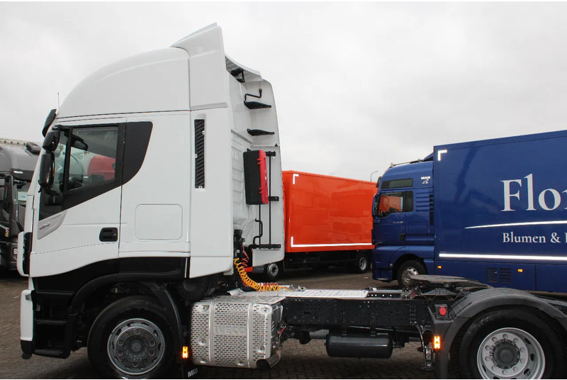 Iveco Stralis 420 + euro 6 - مقطورة السحب: صورة 5 Iveco Stralis 420 + euro 6 - مقطورة السحب: صورة 5