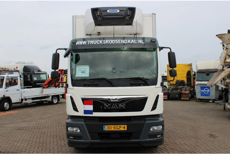 MAN TGM 18.250 + EURO 6 + CARRIER + LIFT - شاحنة ذات مبرد: صورة 2 MAN TGM 18.250 + EURO 6 + CARRIER + LIFT - شاحنة ذات مبرد: صورة 2