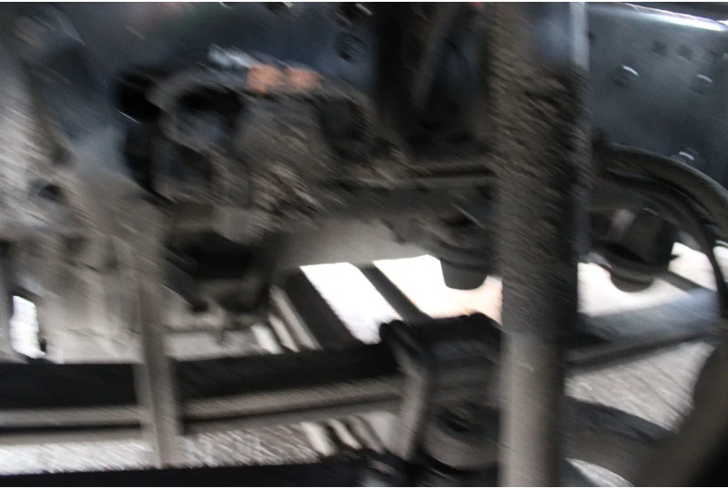 رأس تريلا MAN TGX 18.440 + euro 6 + double tank + spoiler: صورة 14