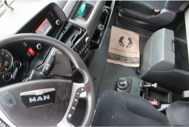 رأس تريلا MAN TGX 18.440 + euro 6 + double tank + spoiler: صورة 16